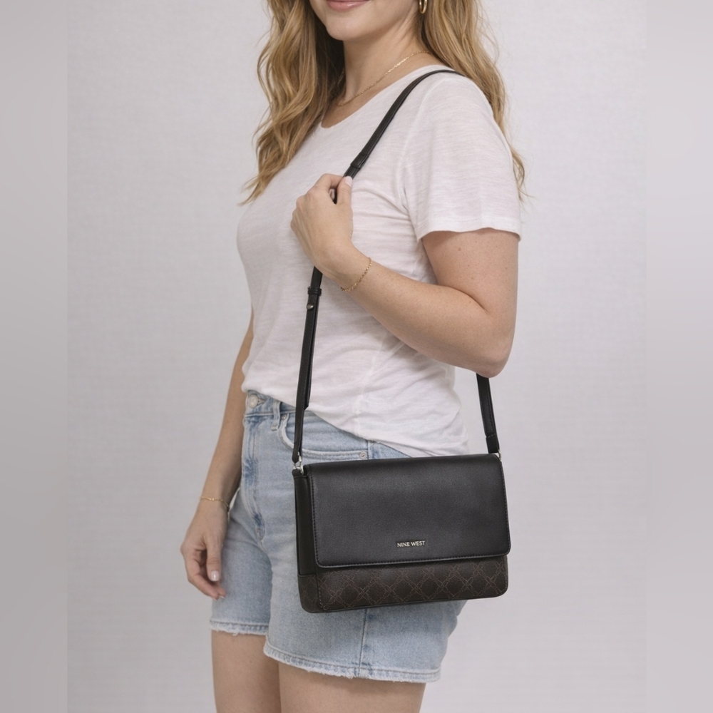 Nine West Black/Brown Crossbody Bag Flap Snap Closure Inner Pocket Faux Leather